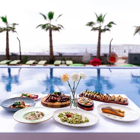 Pinea & Hotel Golem (Tirana)