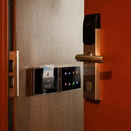 Pinea & Отель 5*